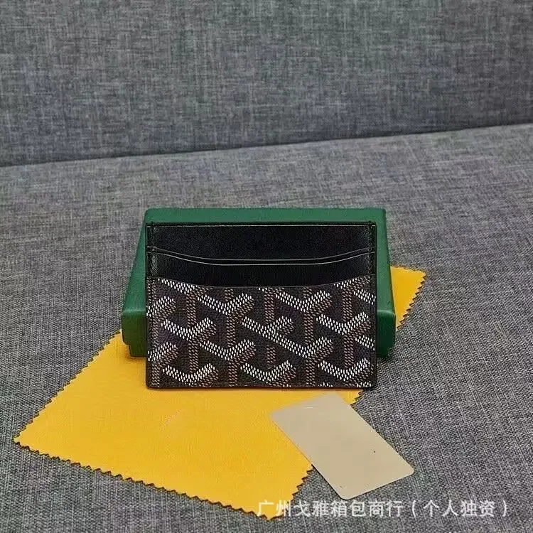 goyard purse