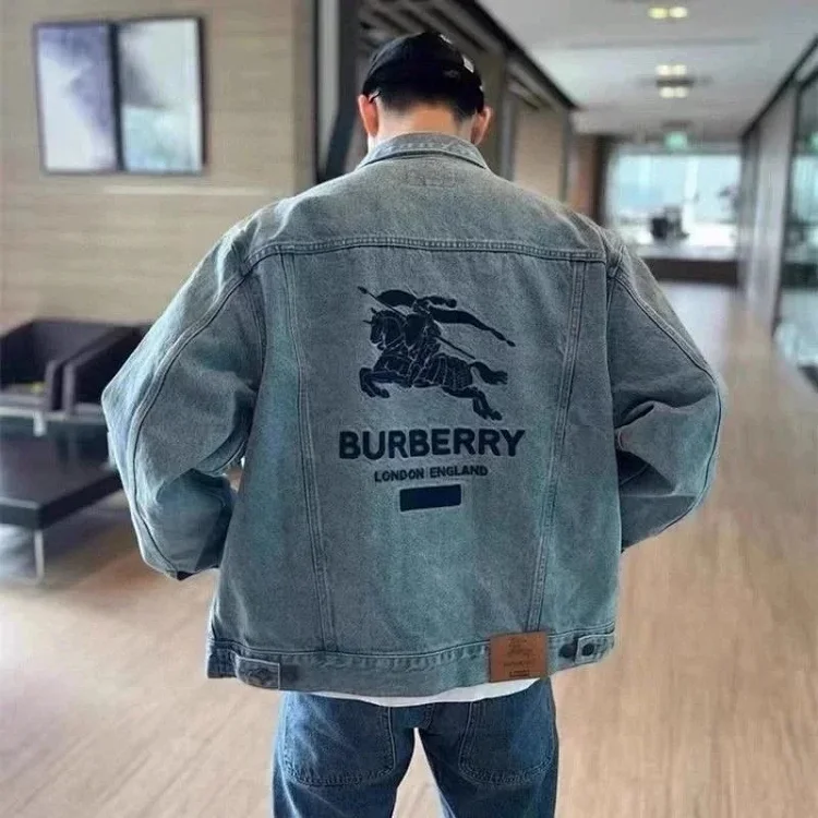  Burberry Horse Deni
