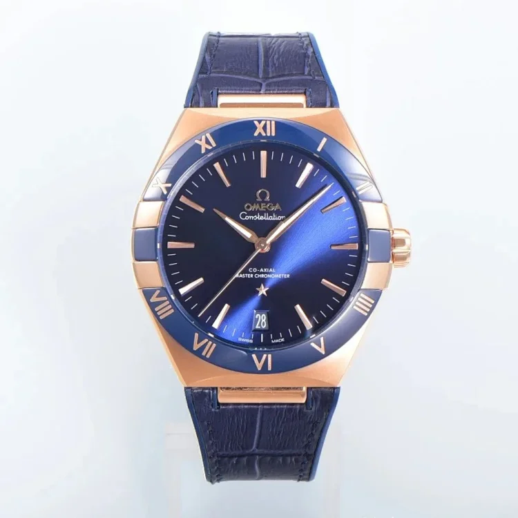omega  Fashionable and versatile watch