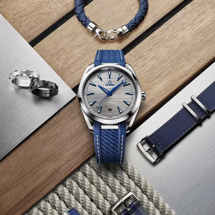 omega m12  Fashionable and versatile watch